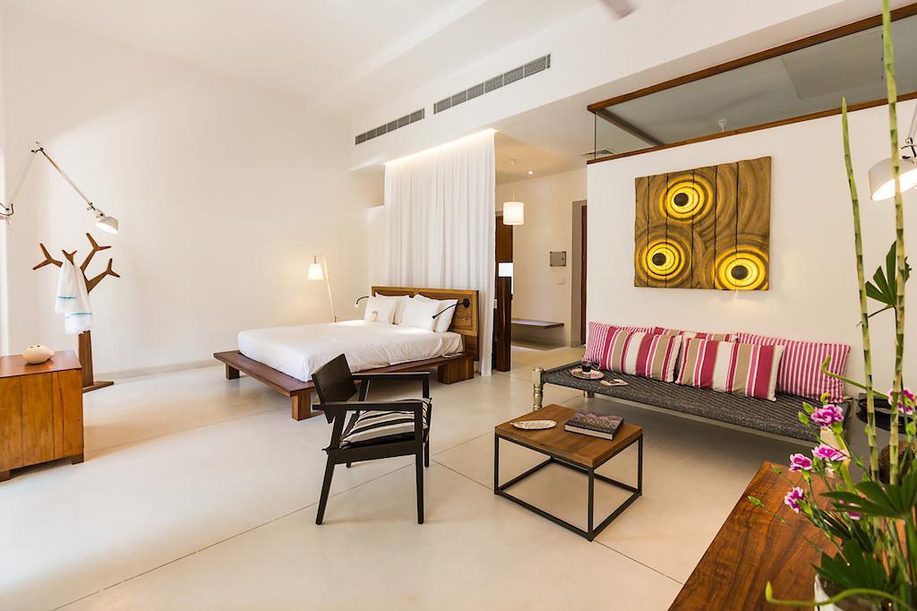 La Villa Pondicherry Rum bild