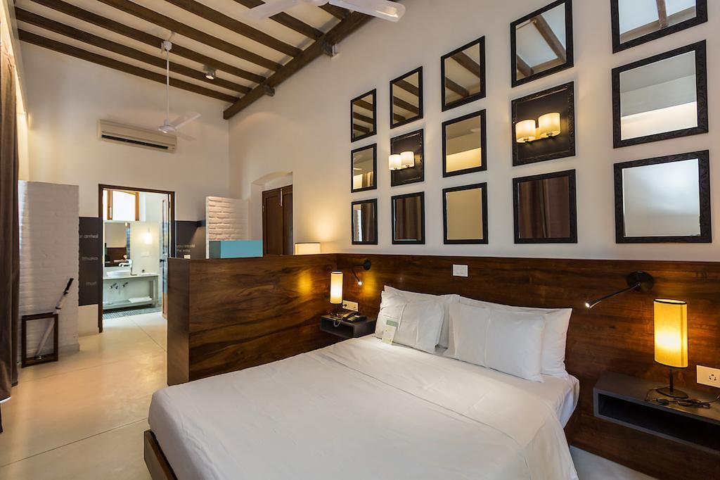 La Villa Pondicherry Rum bild